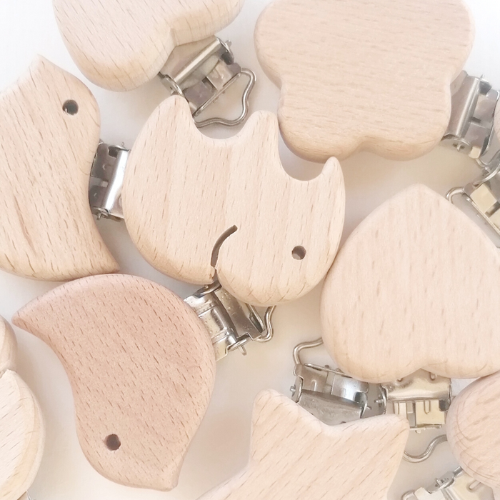 Pinzas para chupetes de madera, varias formas